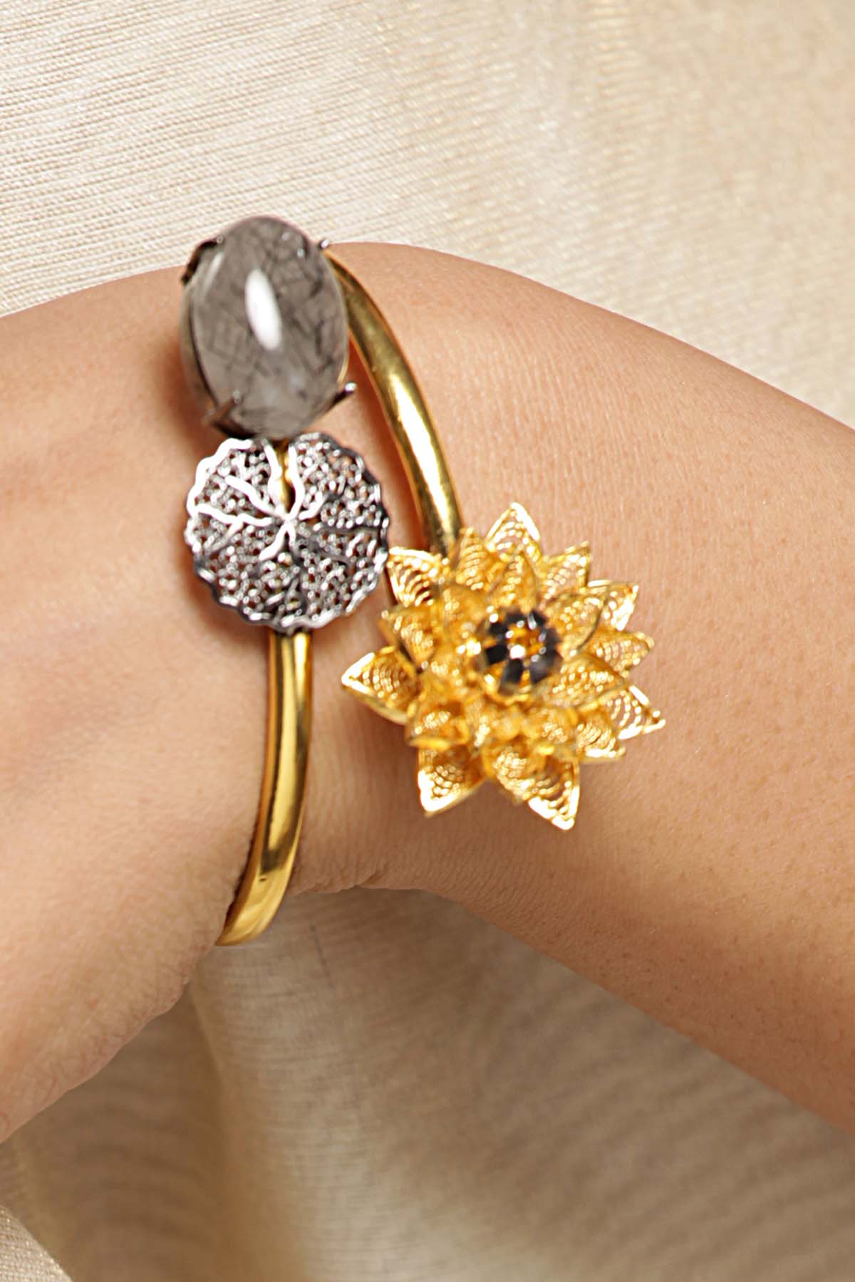 Buy Lotus Rotile Bracelet Online